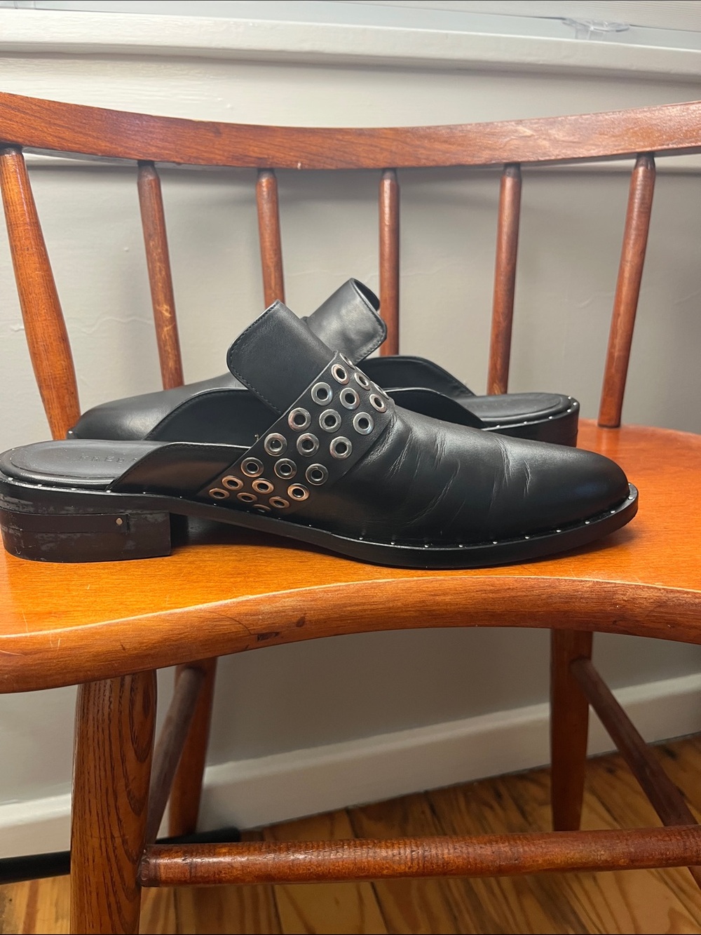 NWOT Freda Salvador Keen Leather Mule Grommet Loafers Women’s Sz 10 - Picture 8 of 10